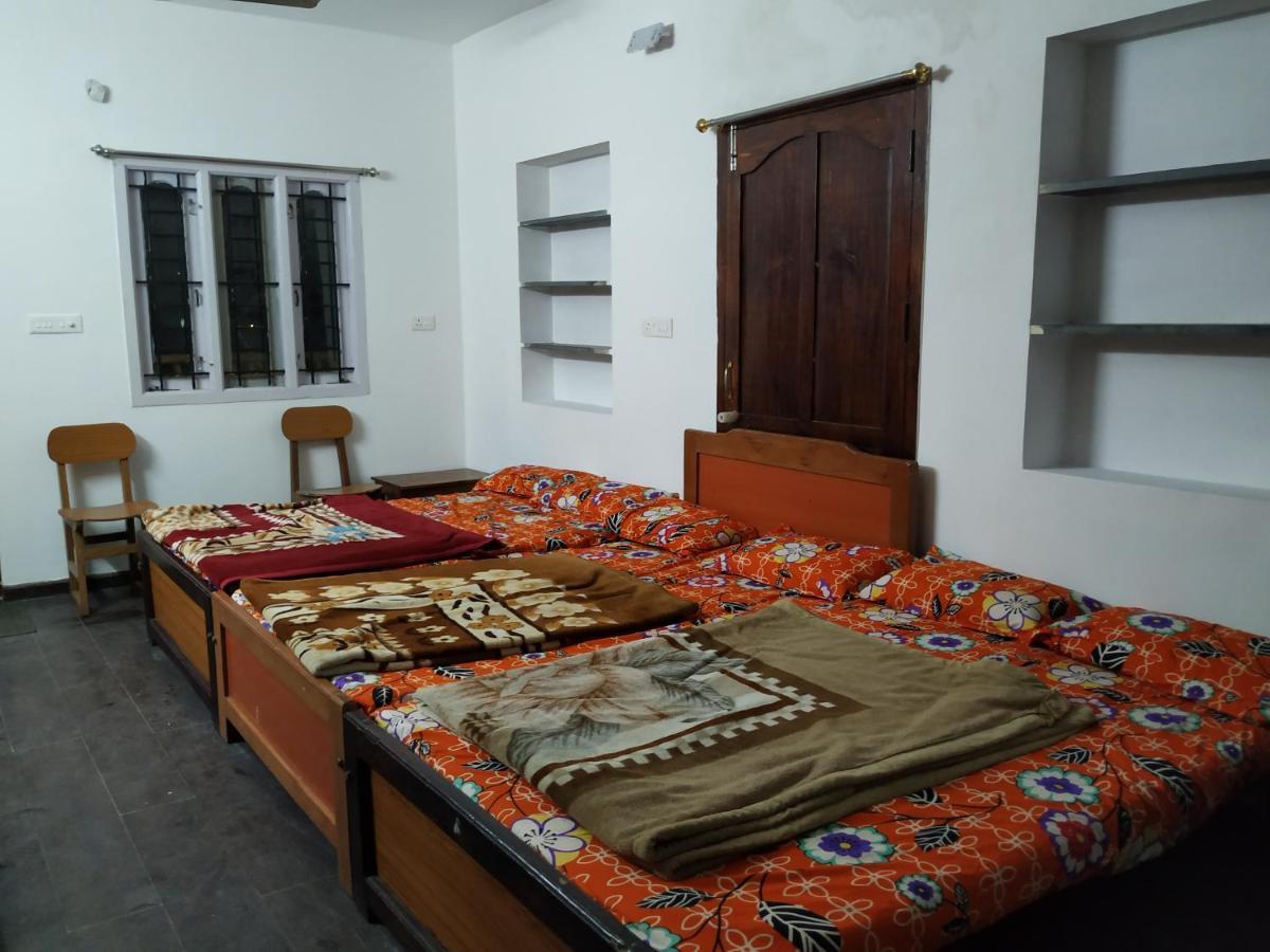 White House Anandagiri Hostel Kodaikanal Zewnętrze zdjęcie